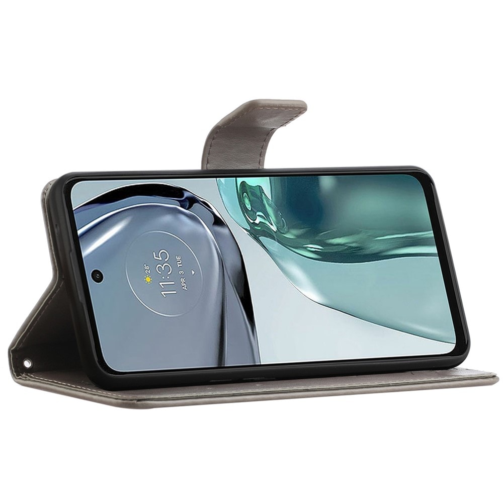 Motorola Moto G62 Mobiletui med sommerfugler, Grå