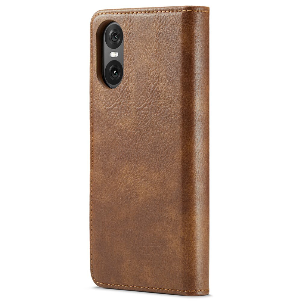 Sony Xperia 10 VI Lommeboketui med avtakbart deksel, Cognac